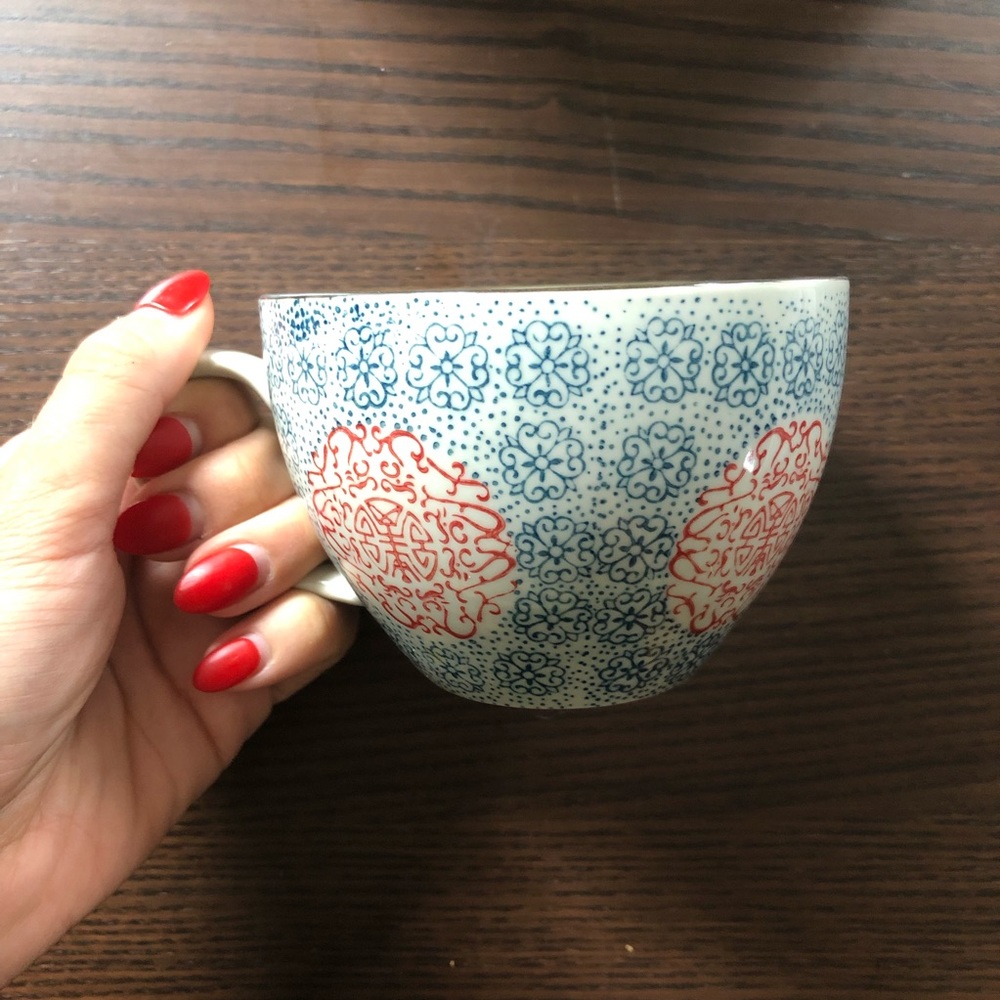 Mugs